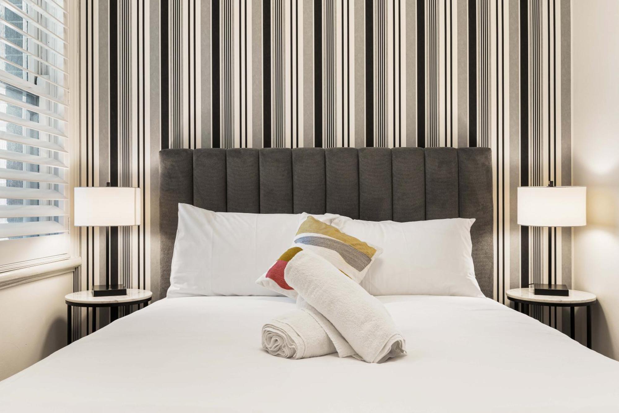 Boutique With Private Roof Terrace Apartment Sydney
