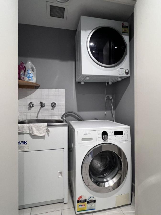 Charming Peaceful 3br In Heart Of Rhodes