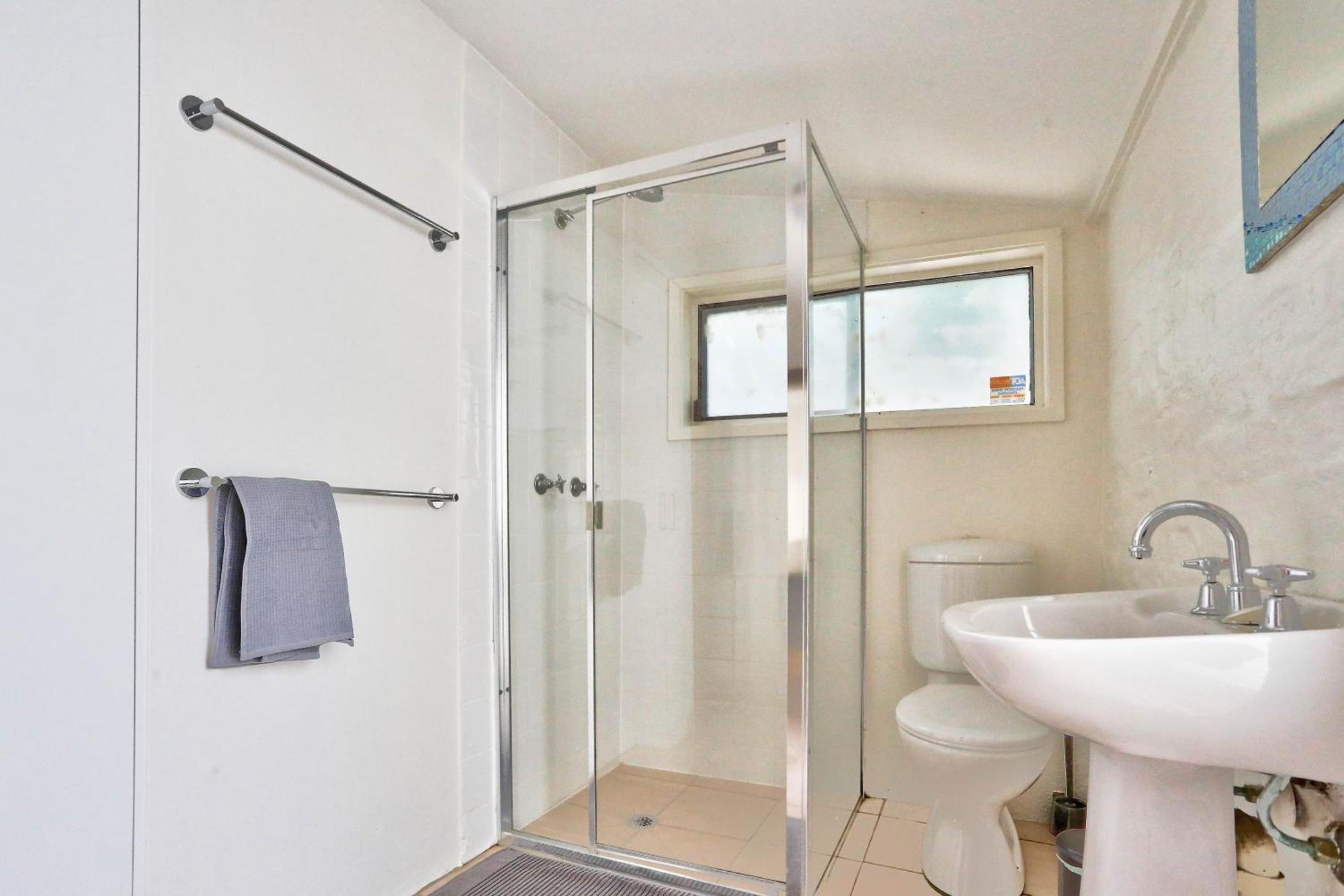 Delightful 2 Bedroom House Forest 2 E-bikes Included Bahay bakasyunan