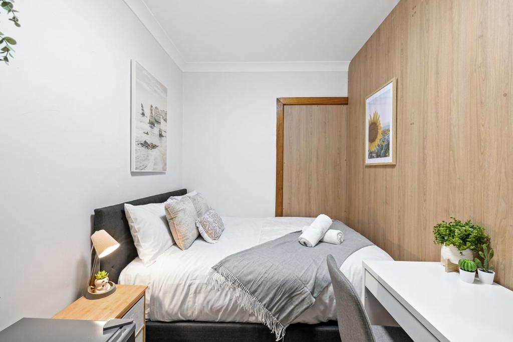 Premier Leichhardt Stayz Guest house Sydney
