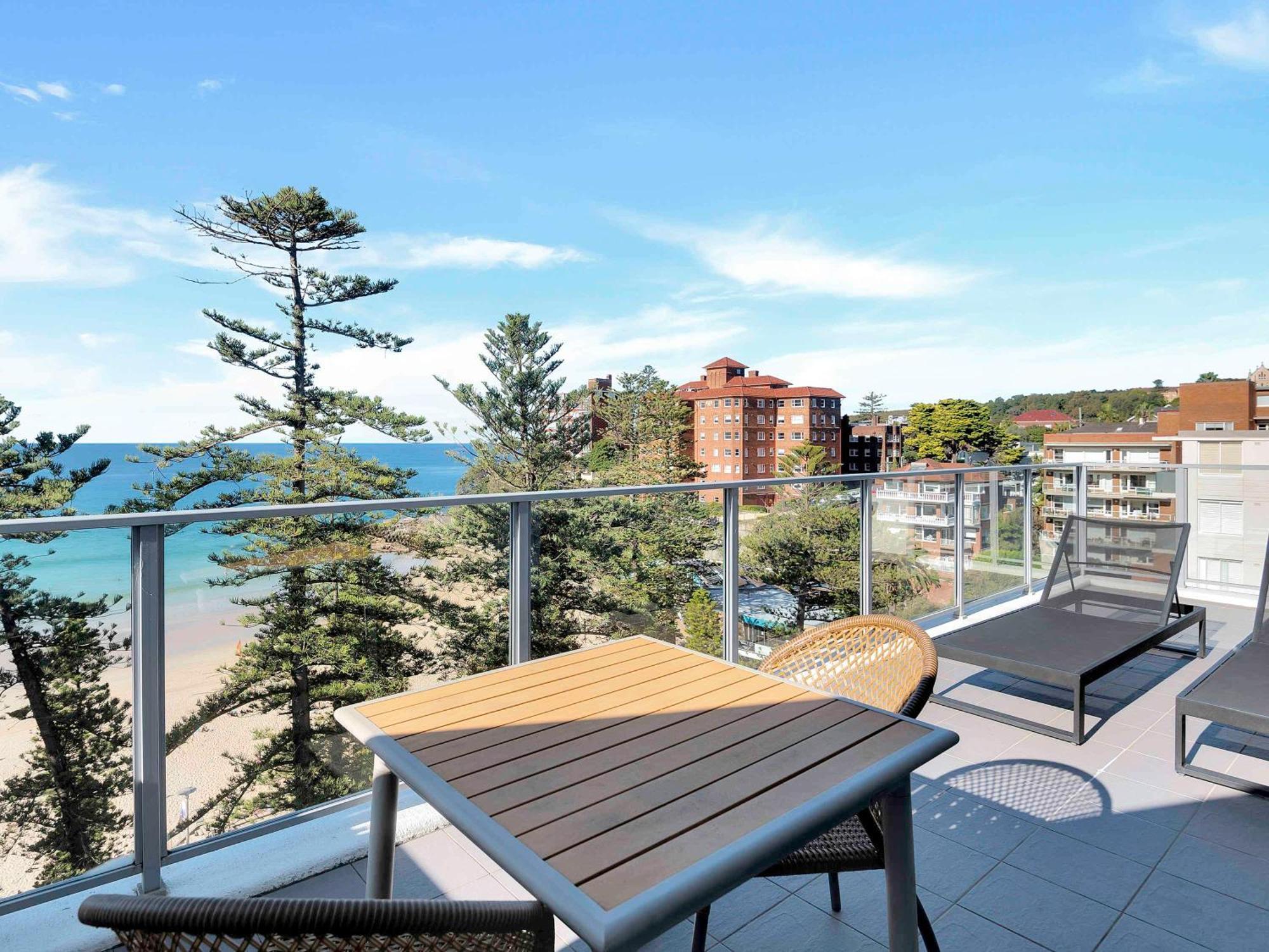 Hotel Peppers Manly 4*