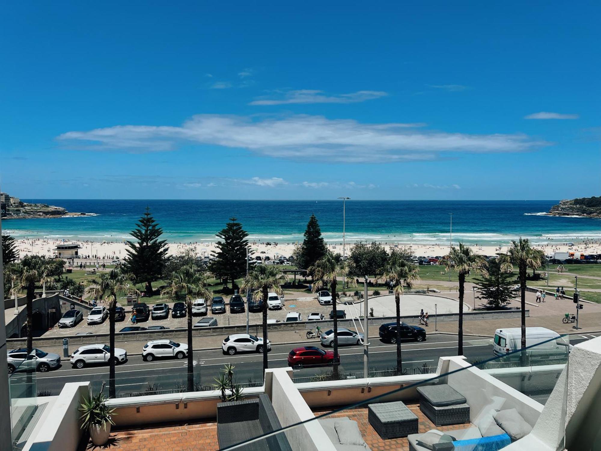 Bondi Waves 2 Beachfront Apartamento
