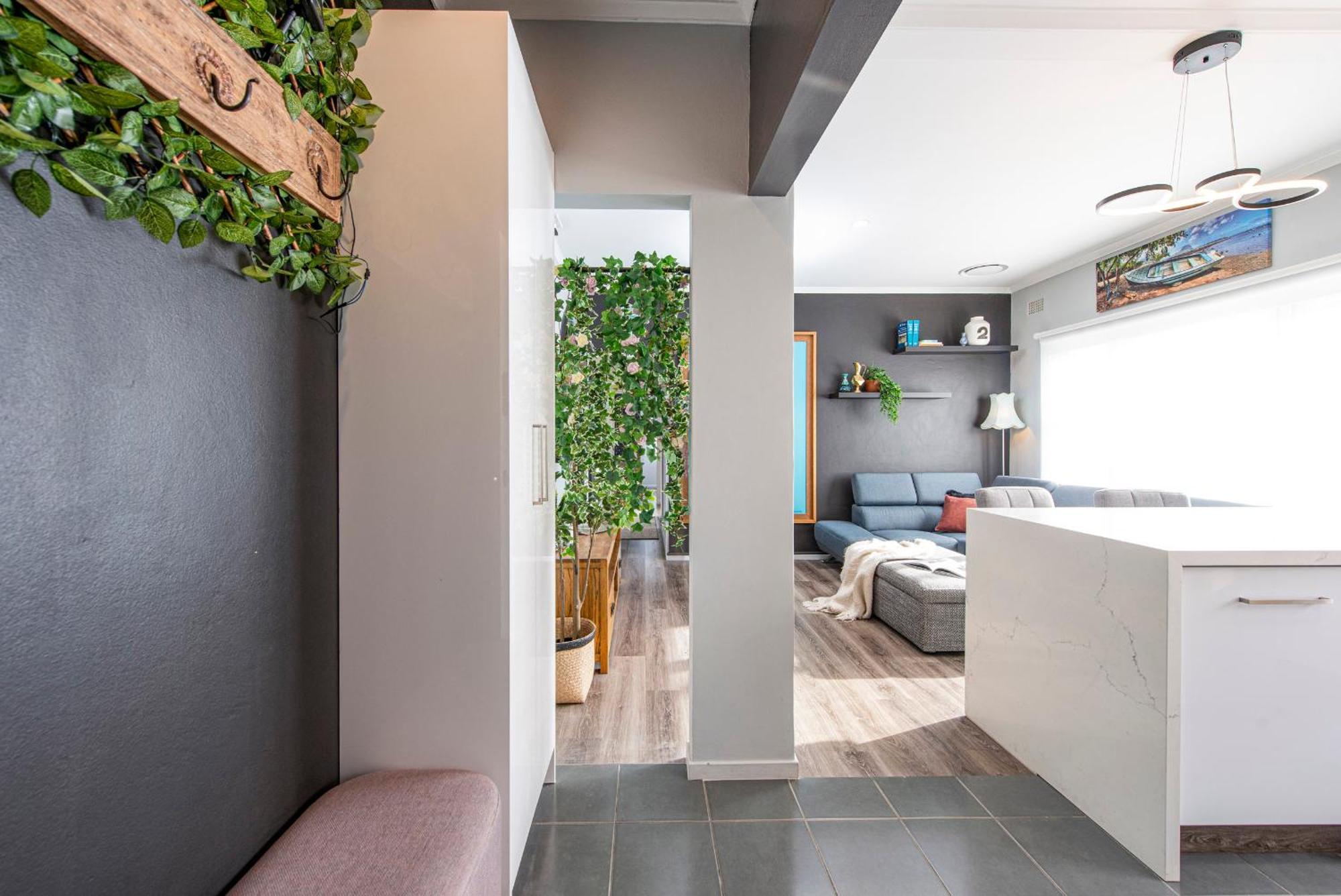 Apartment Bright And Beautiful In Burwood Sydney