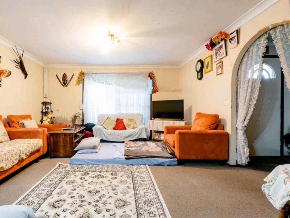 Bidwill Gardens Private