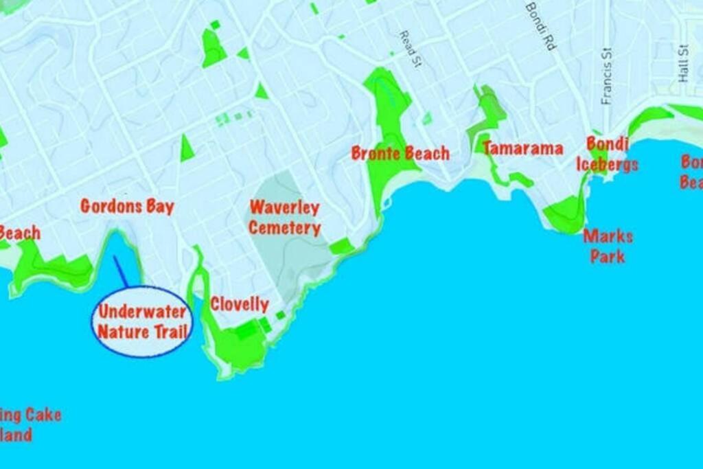 Holiday home Coogee House-100m To The Beach-courtyard-ac