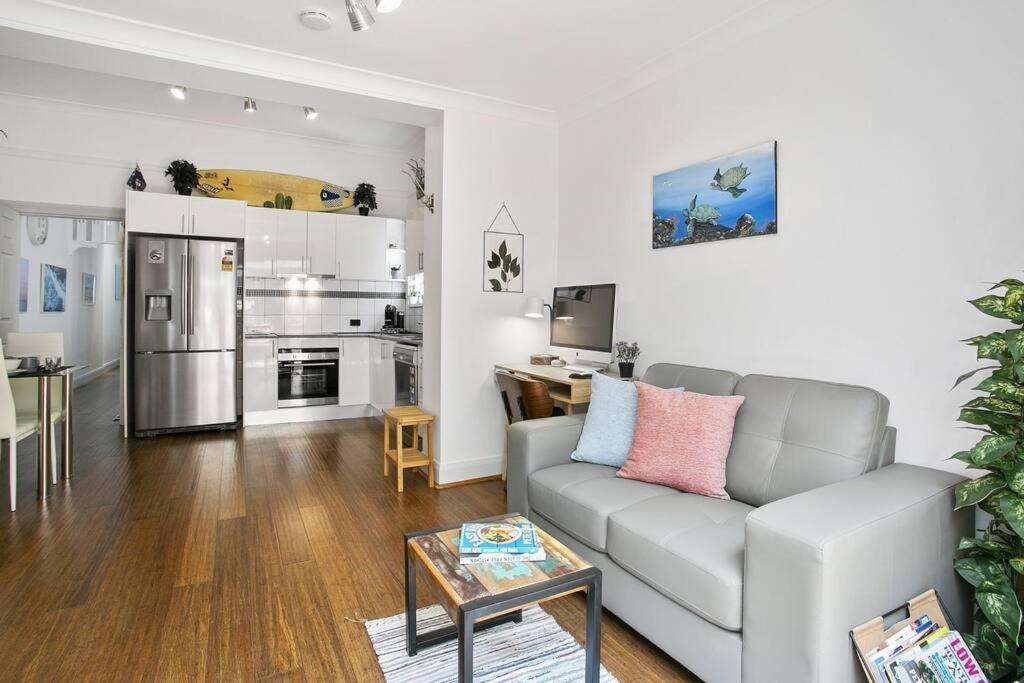 Coogee House-100m To The Beach-courtyard-ac * Sydney