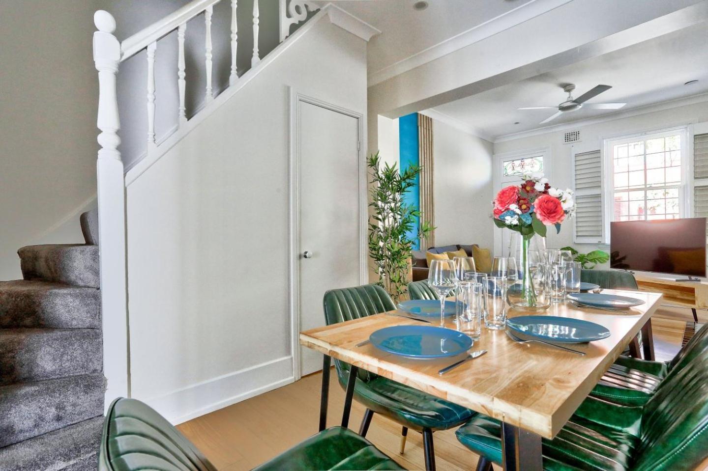 Gorgeous 2 Bedroom House Ultimo 2 E-bikes Included Sydney