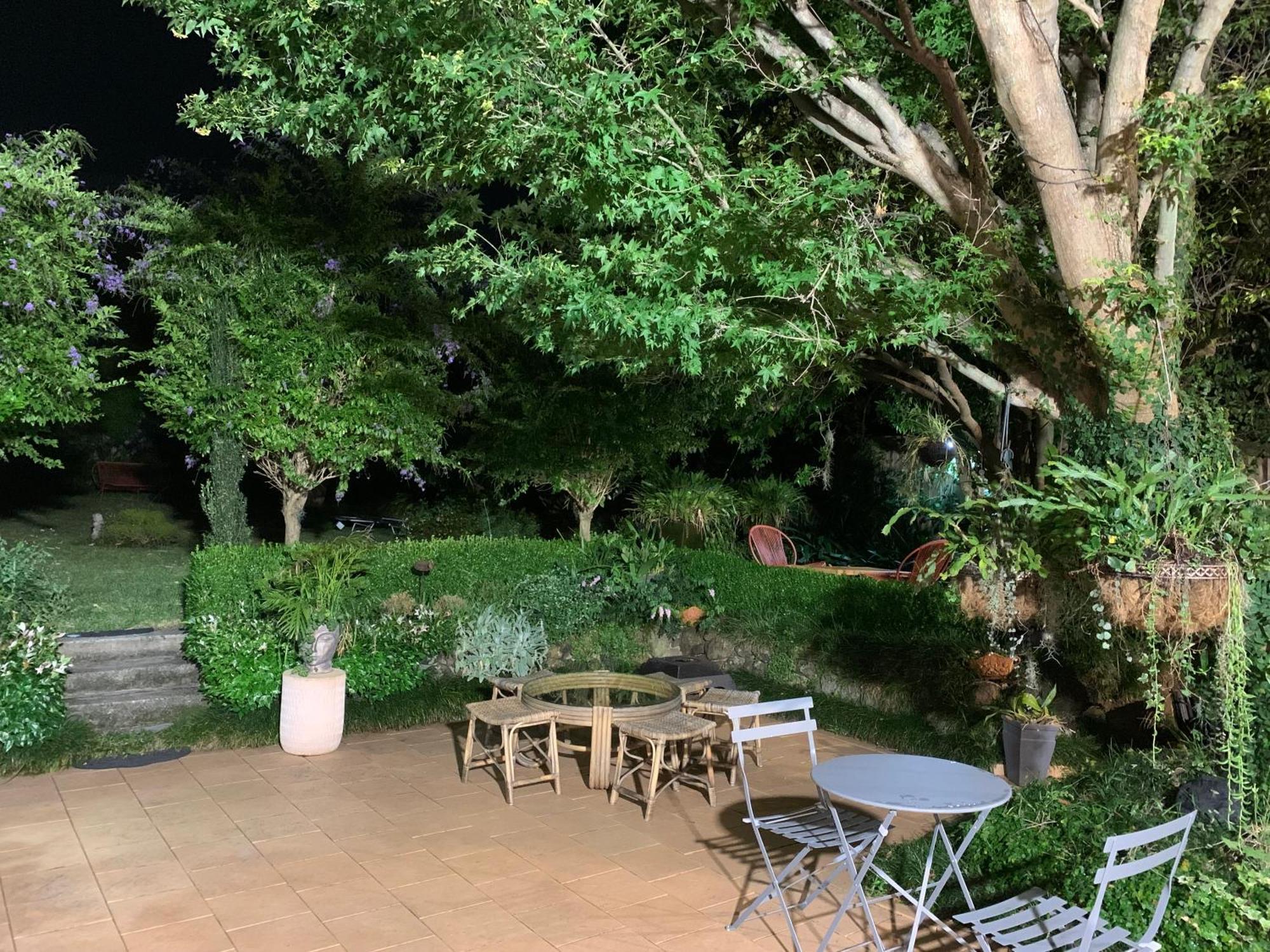 Eastwood Central, Walk To Station & Shops, Drive To Olympic Villa Sydney