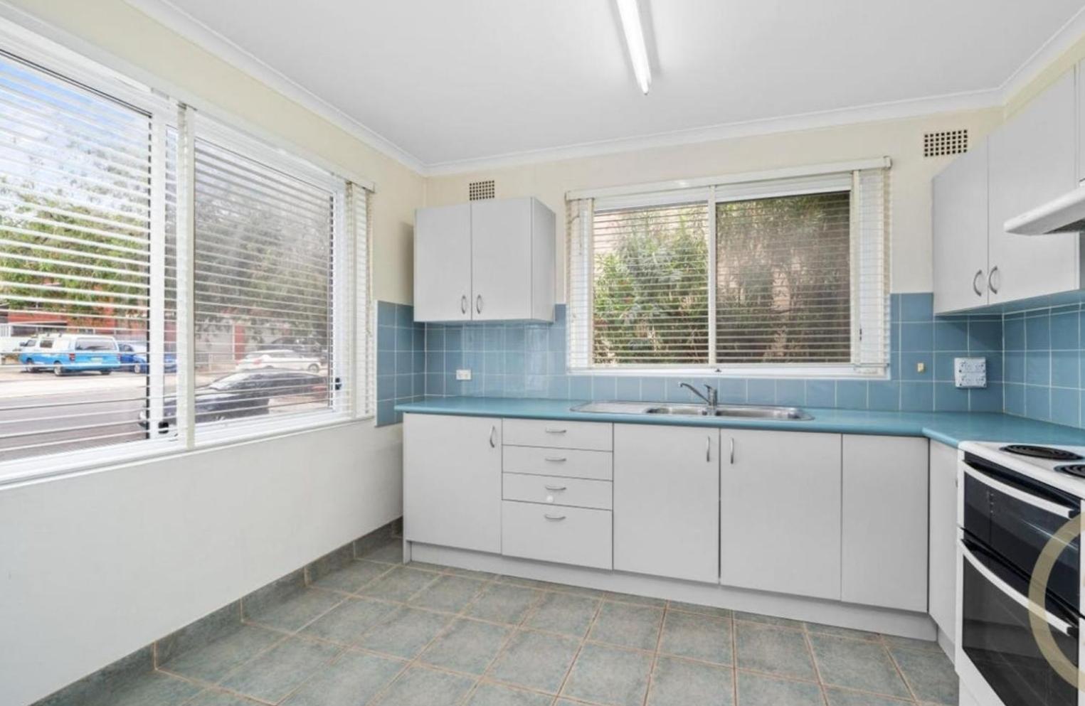 Entry-level, Spacious Oasis * Sydney
