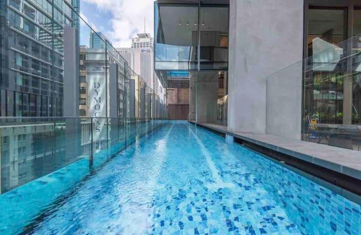 Stylish 1br Entire Cbd 5 Minutes Train Station Apartment *