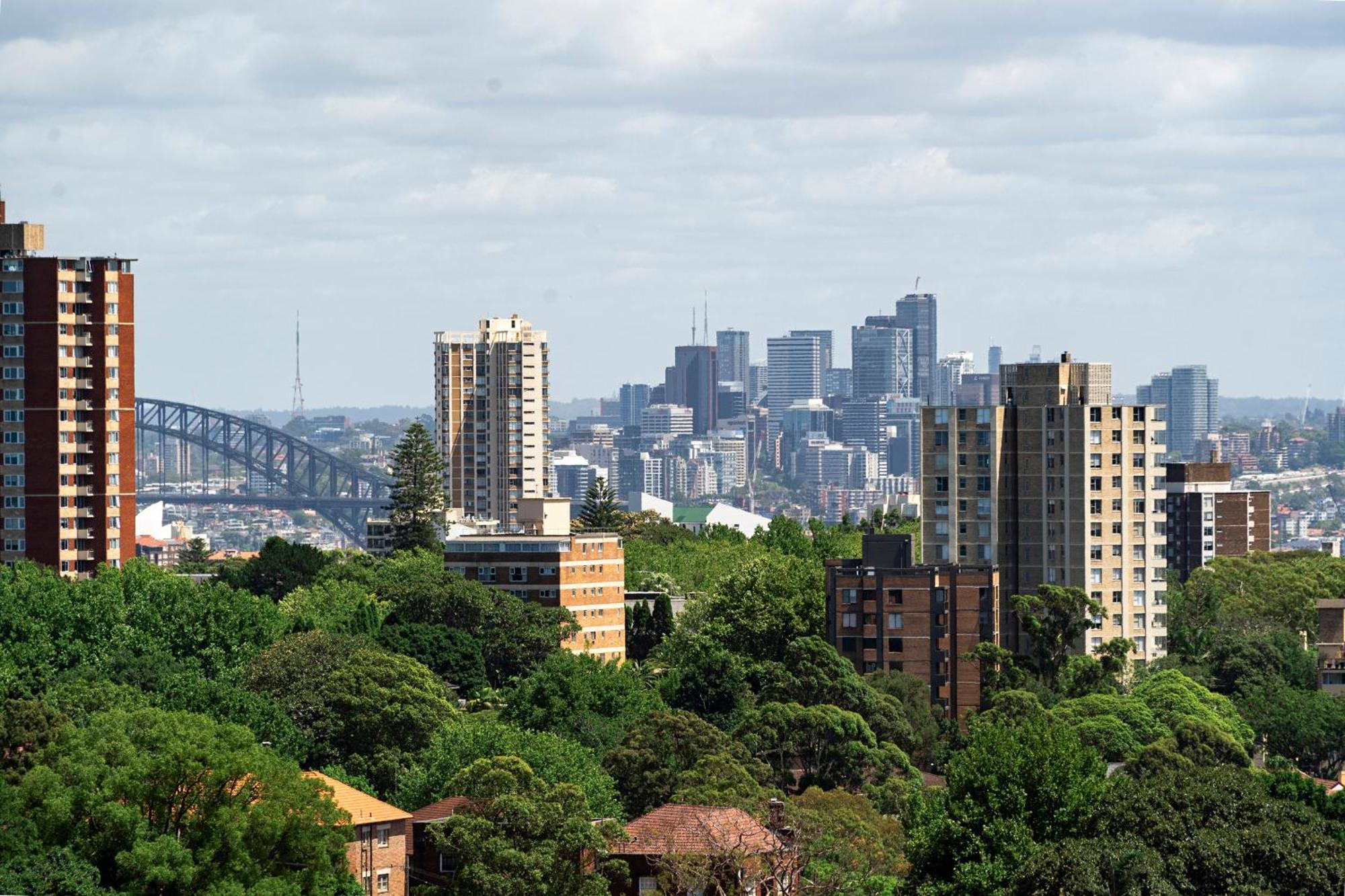 Apartamento Stunning 2br With Harbour Views In Bondi Junction Sidney