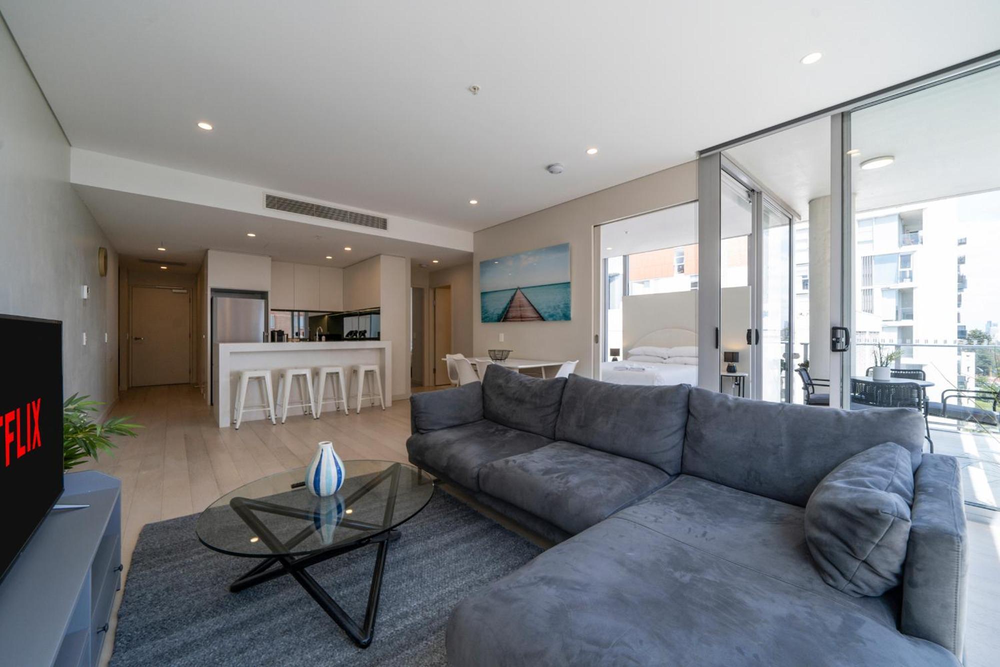 Stunning 2br With Harbour Views In Bondi Junction * Sidney