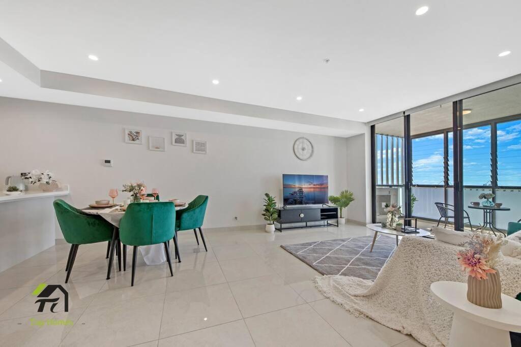 Sea-view And City-view Palace In Hurstville Sydney