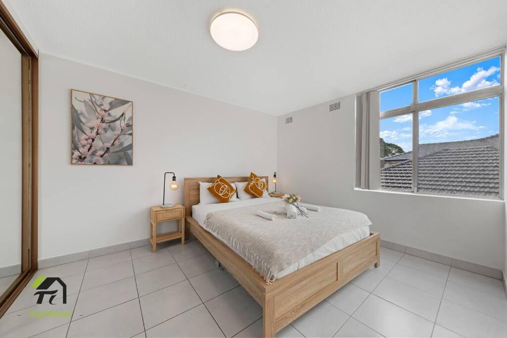 Entire Unit In Hurstville Apartment