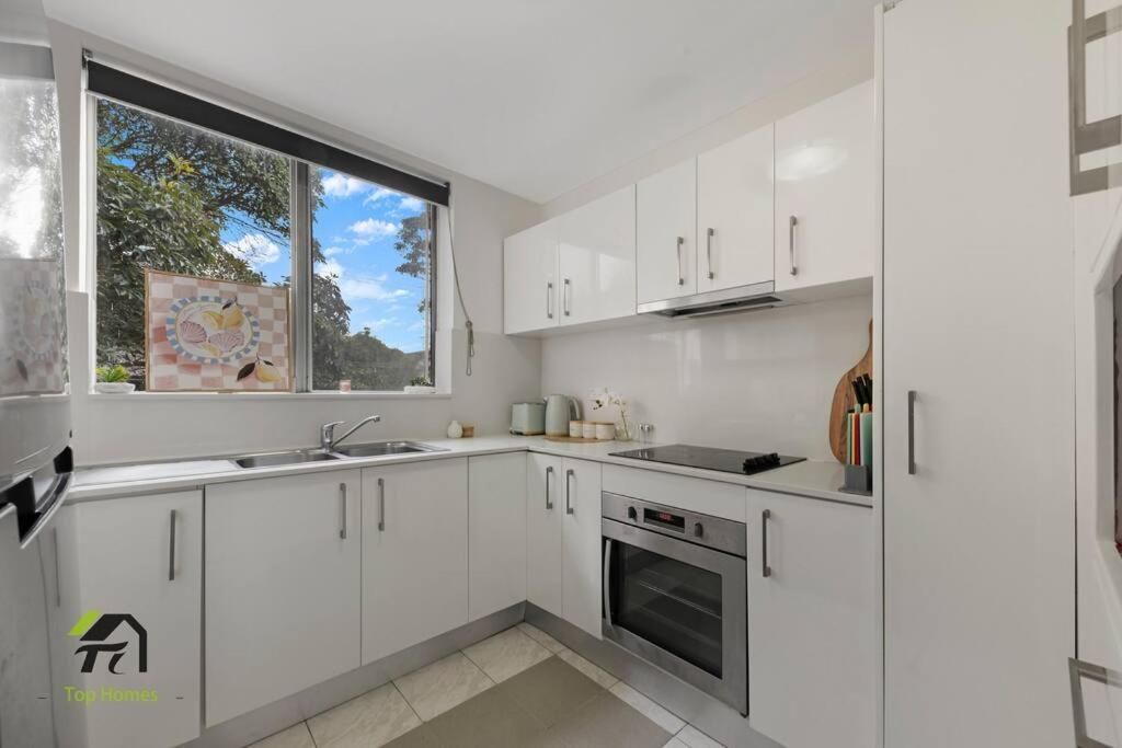 Apartment Entire Unit In Hurstville *