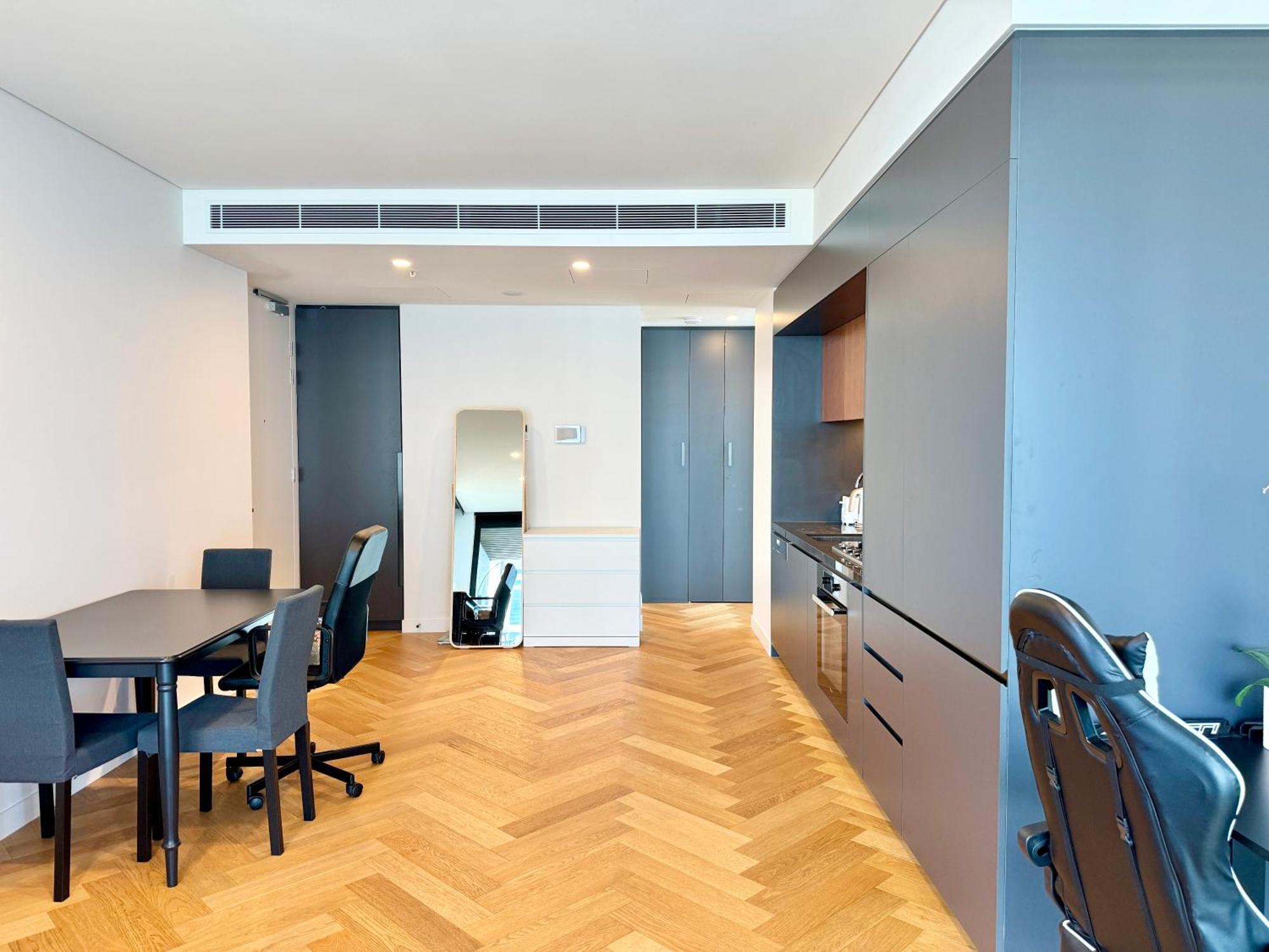 Apartment Heart Of Cbd Air-con