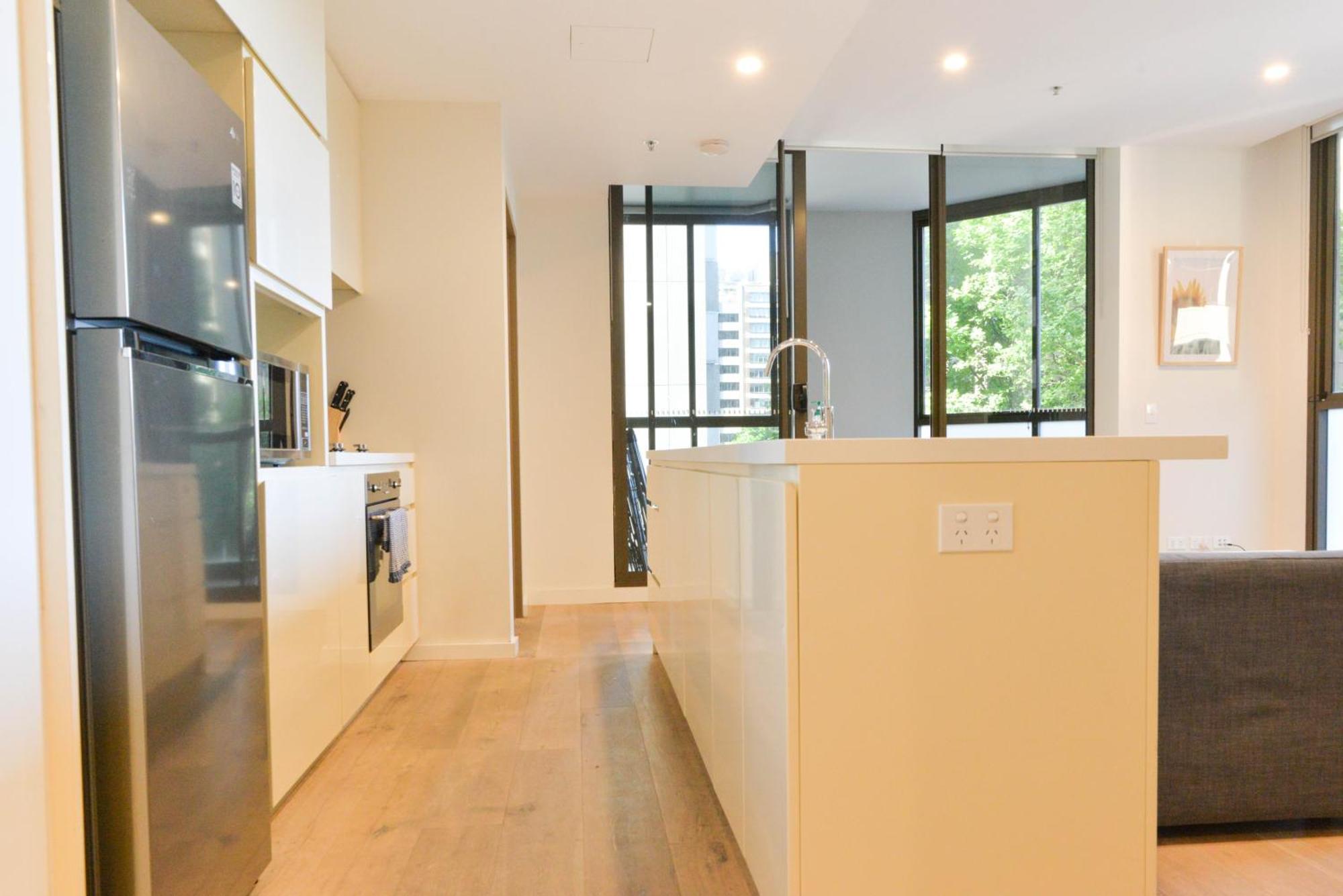 Apartment Cbd Modern At Central Location