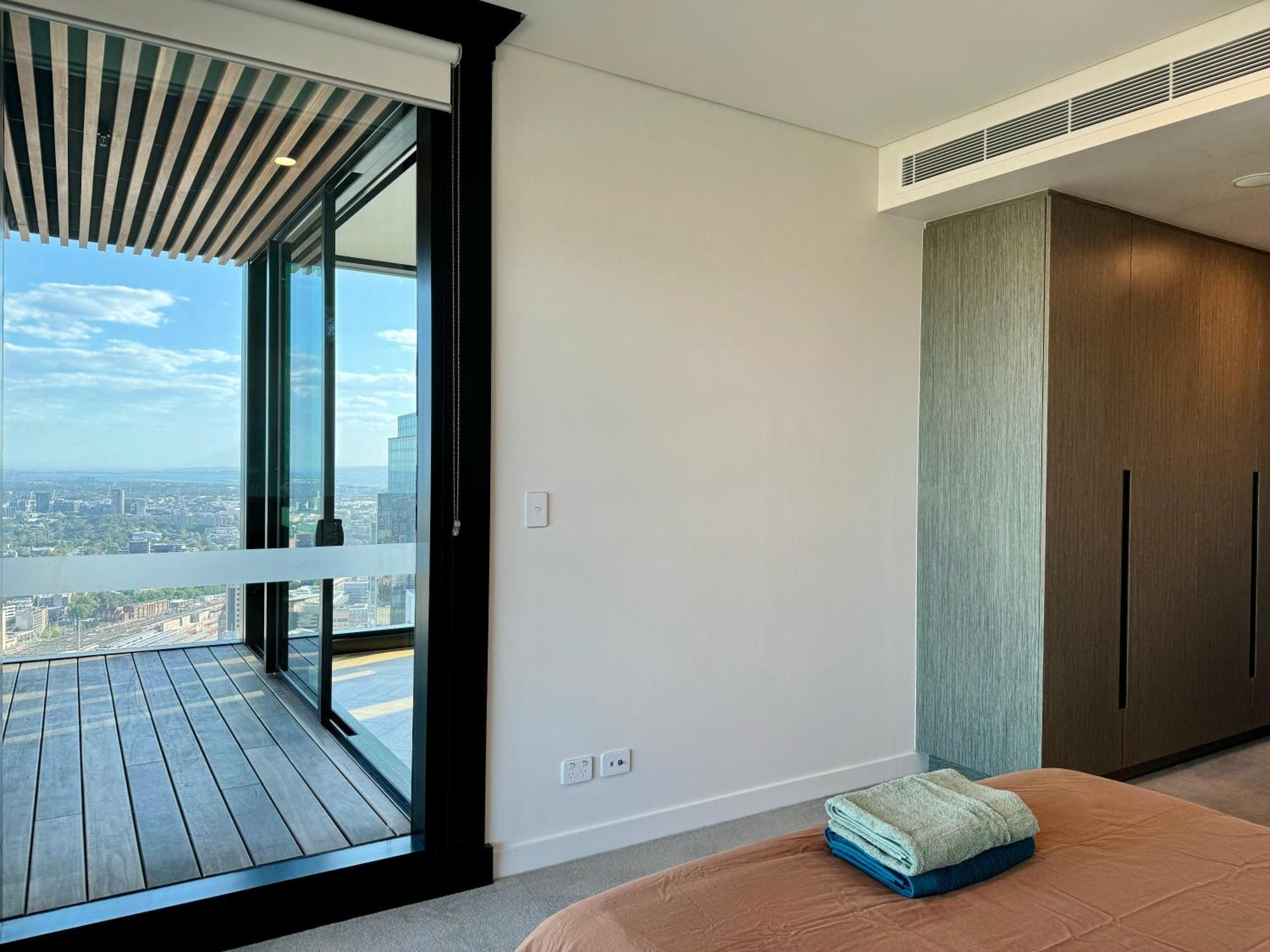 Apartment Heart Of Cbd Air-con Sydney