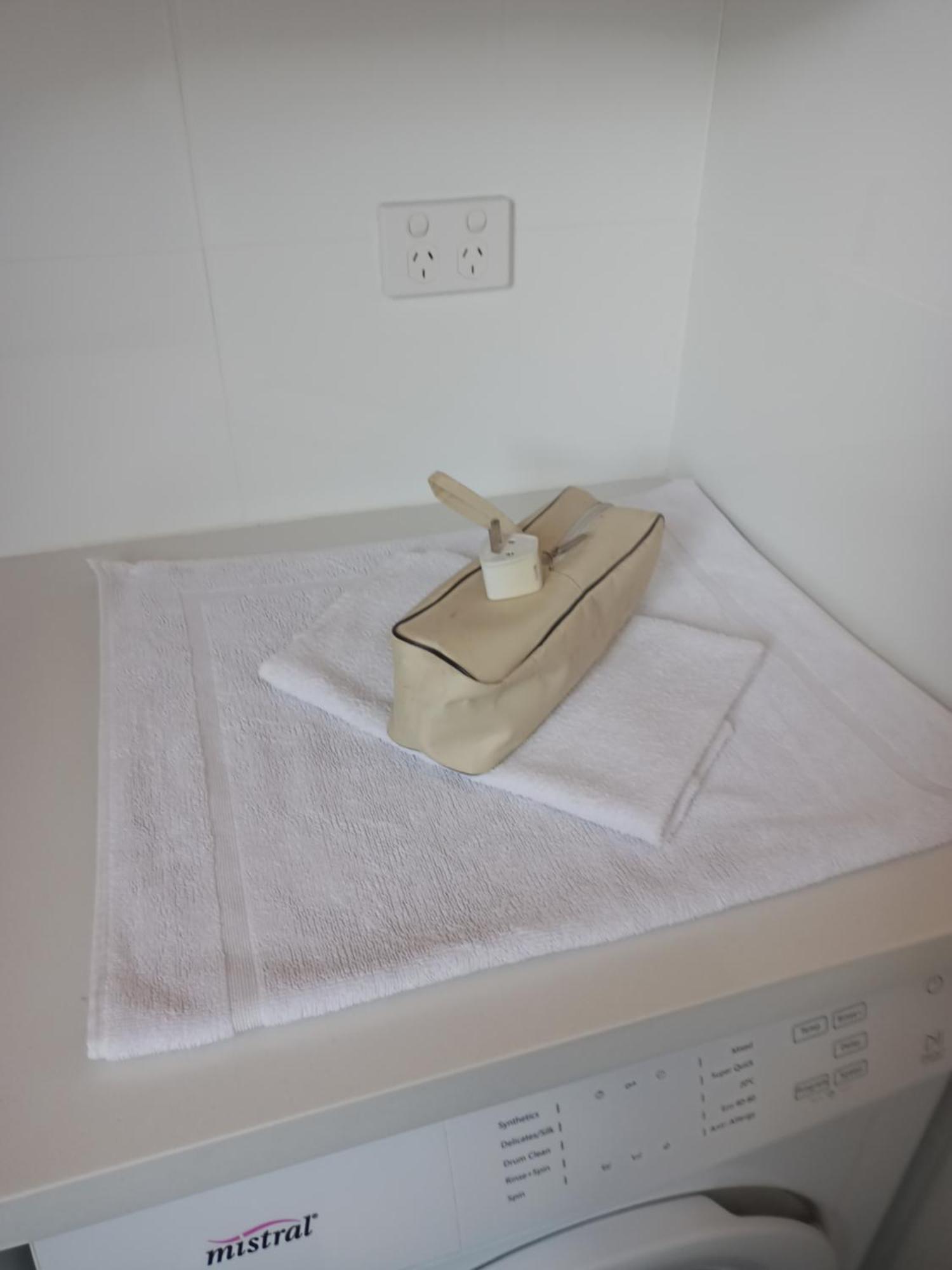 Brand New Vip Luxury 5/5 Star Beachside Escape * Sydney