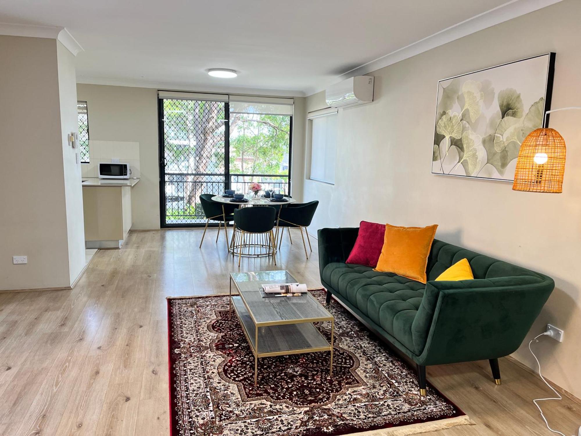 Apartment Fabulous 2 Bedroom Apartment, Secured Free Parking *