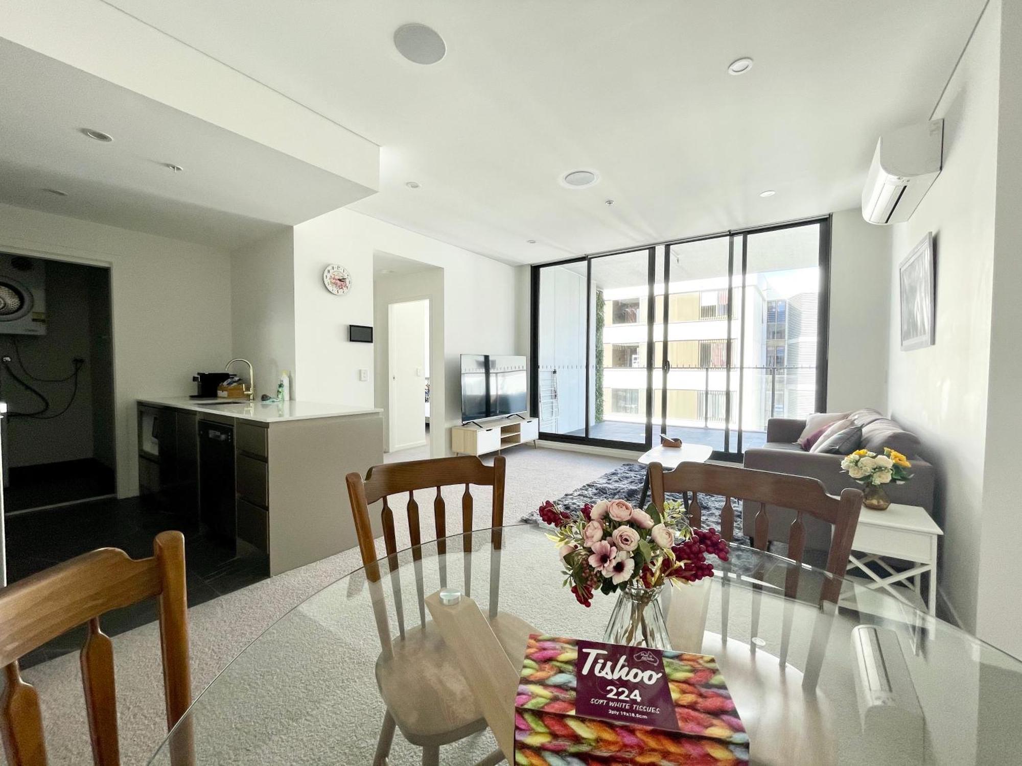 Apartment Spacious Cozy2br Close To Olympicpark Free Carpark *