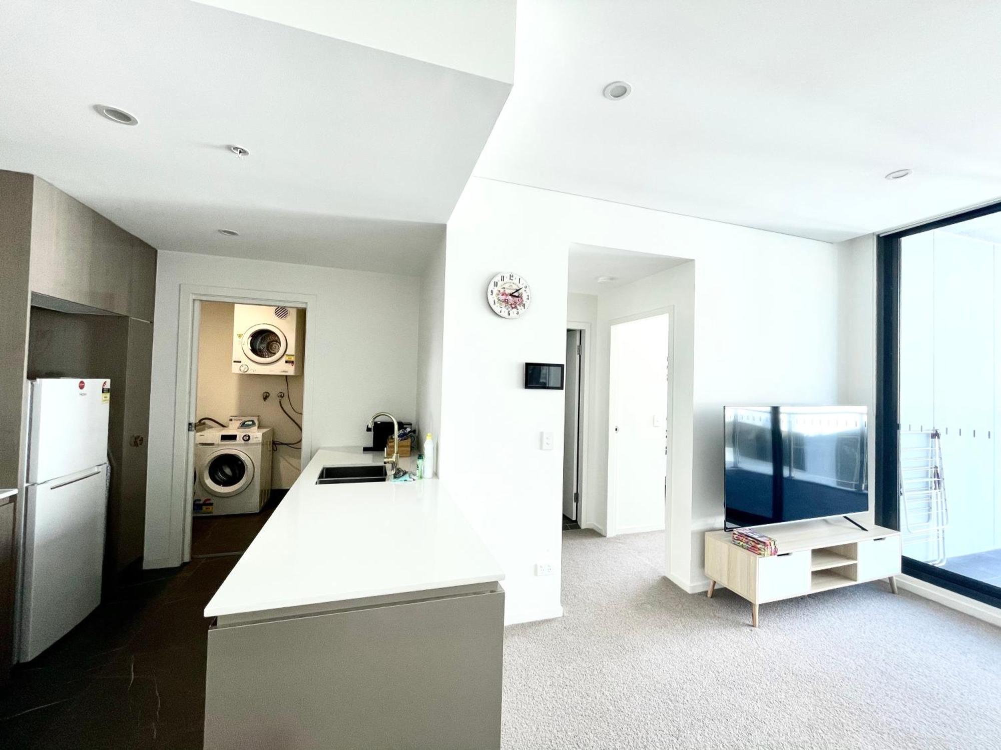 Spacious Cozy2br Close To Olympicpark Free Carpark Apartment