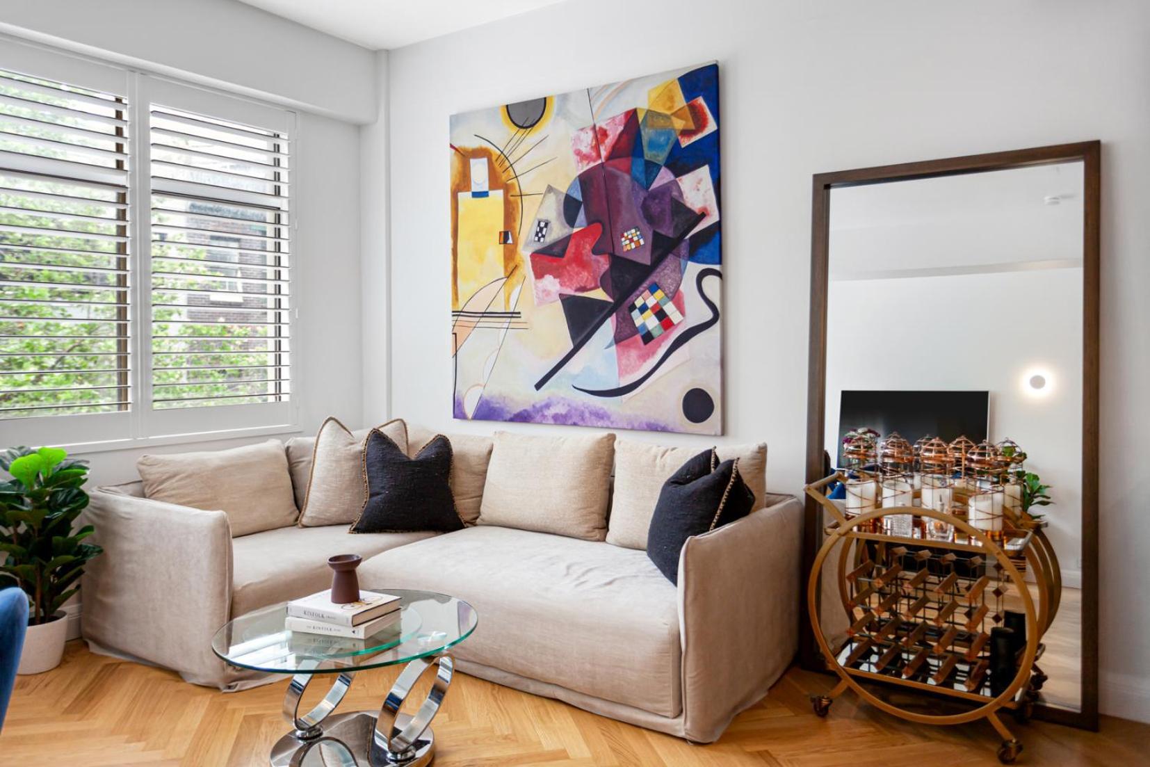 Potts Point L 2 Bedroom Stylish Retreat