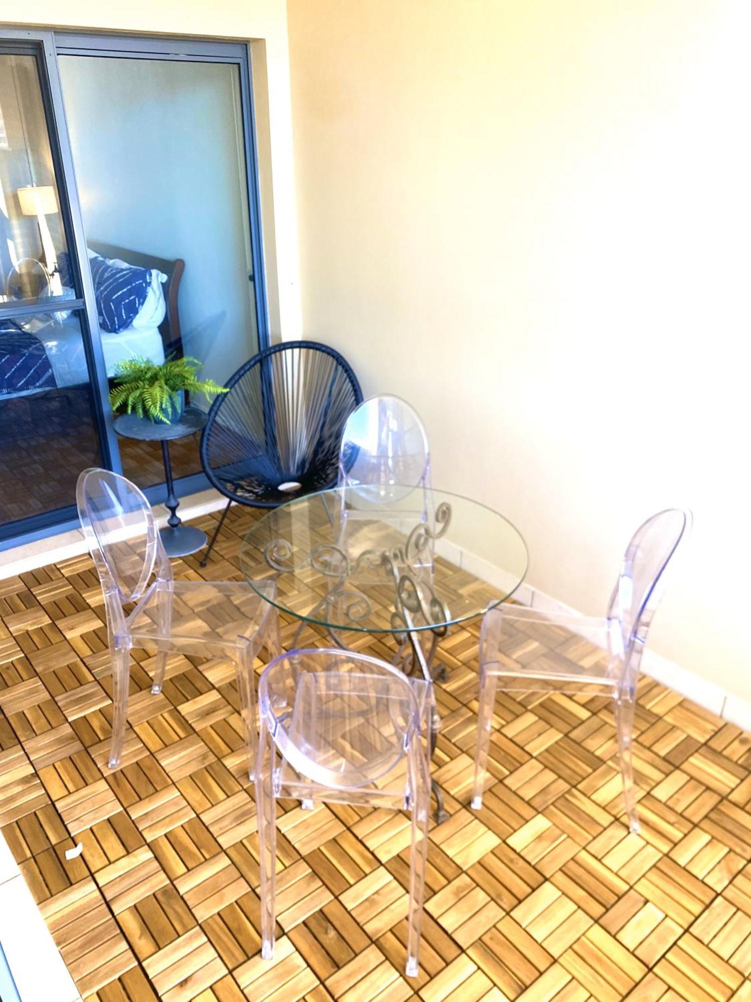 Lovely 2 Bedroom With Views Apartment