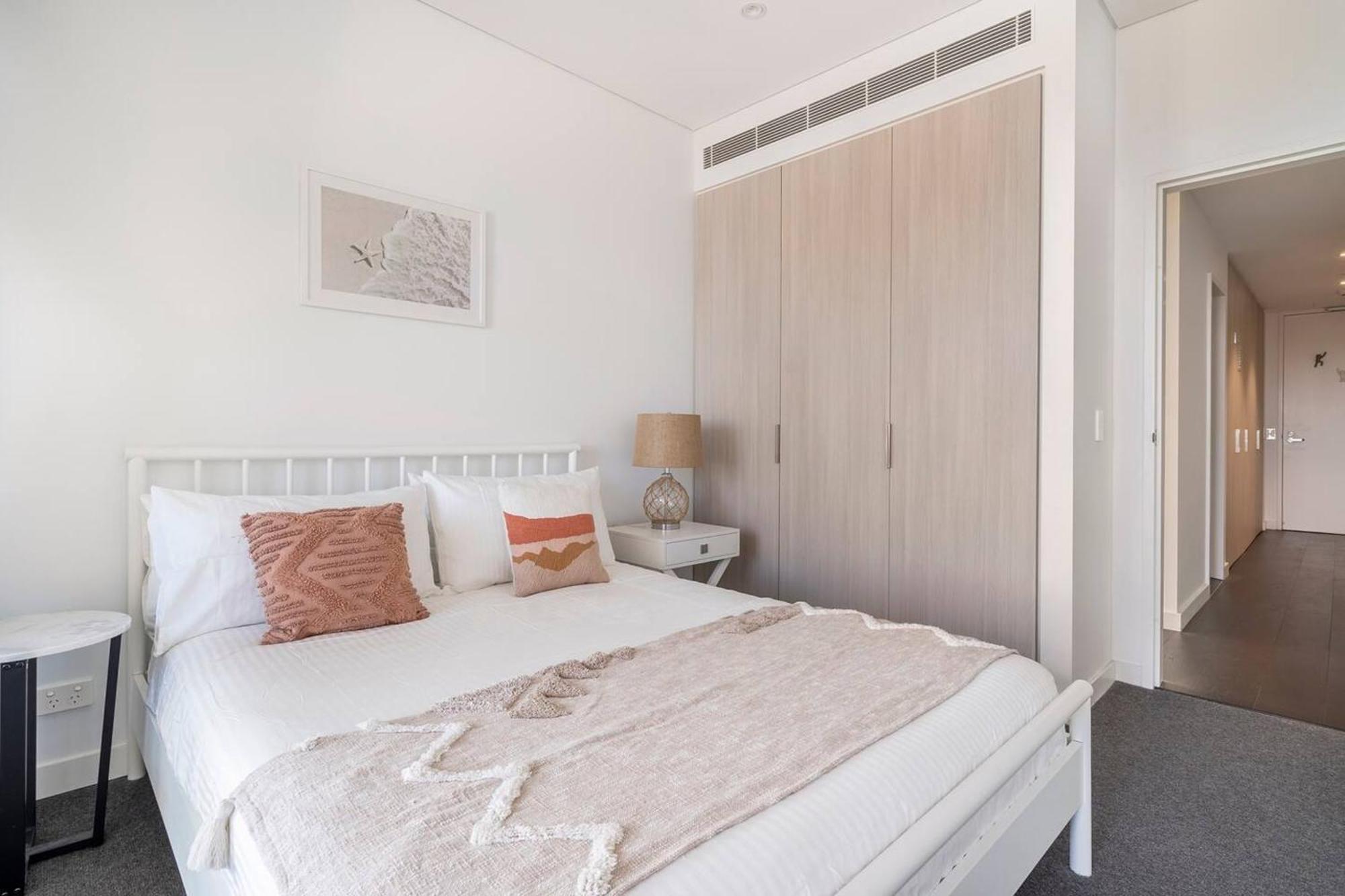The Occidental Pearl Apartment