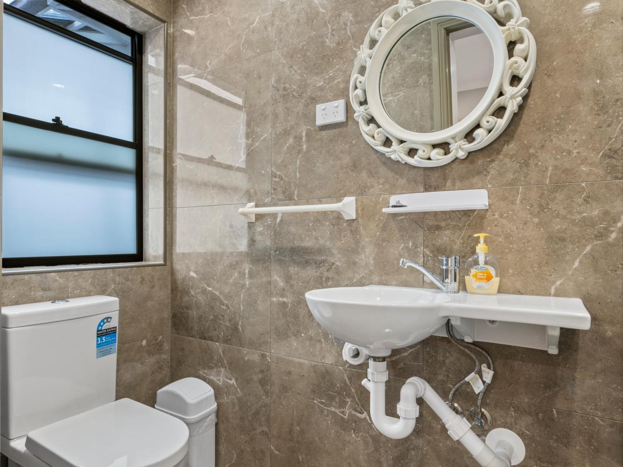 Azzurro Boutique - Surry Hills 4*