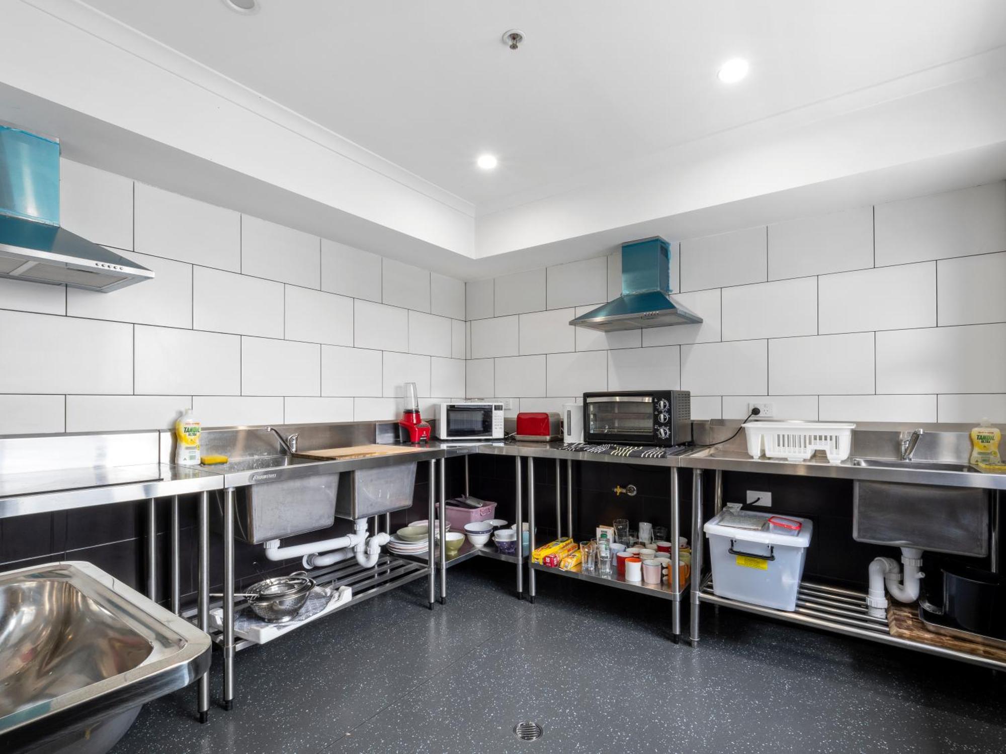 Azzurro Boutique - Surry Hills Inn 4*