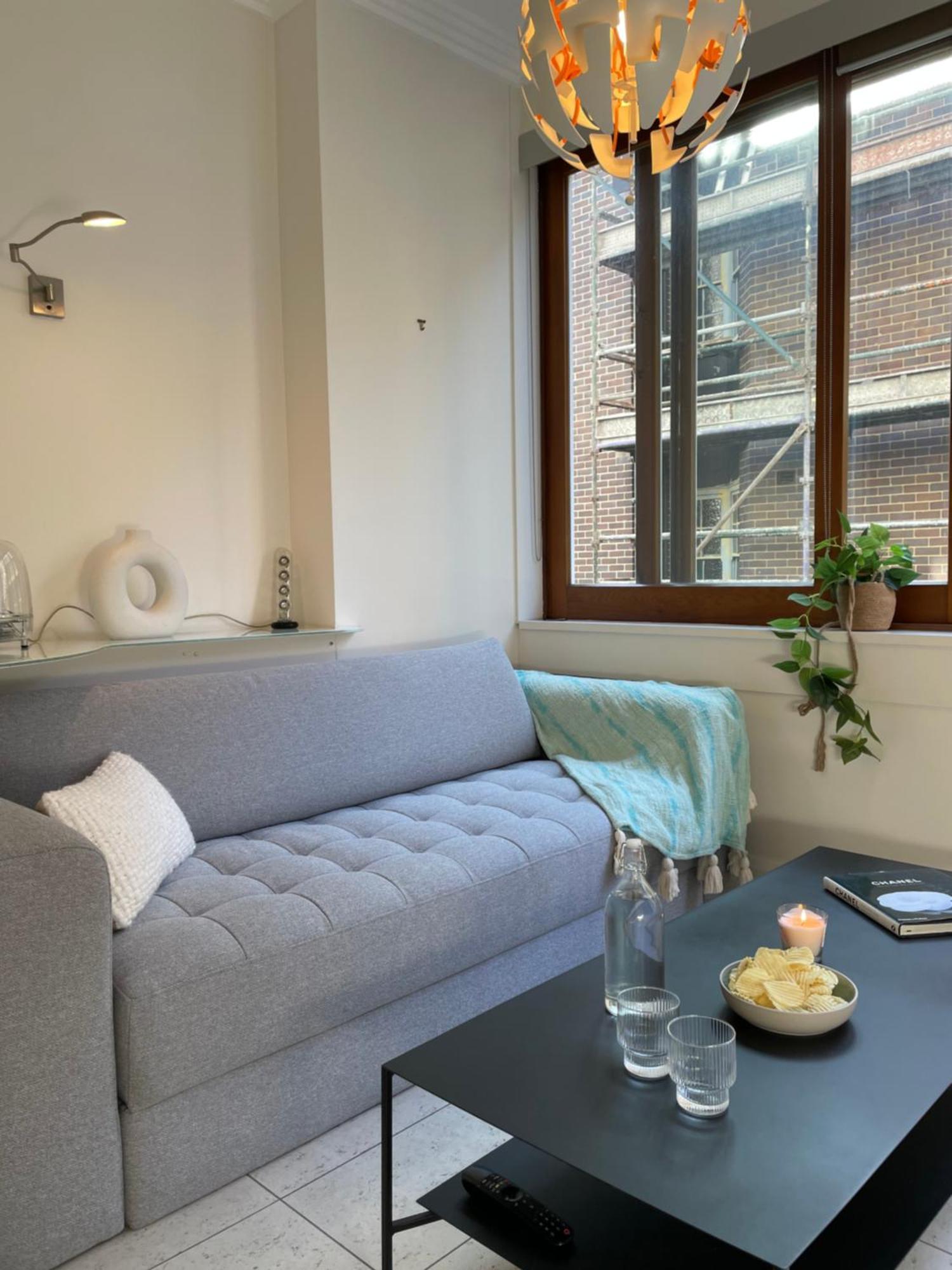 Stylish In The Heart Of Potts Point Apartment Sydney