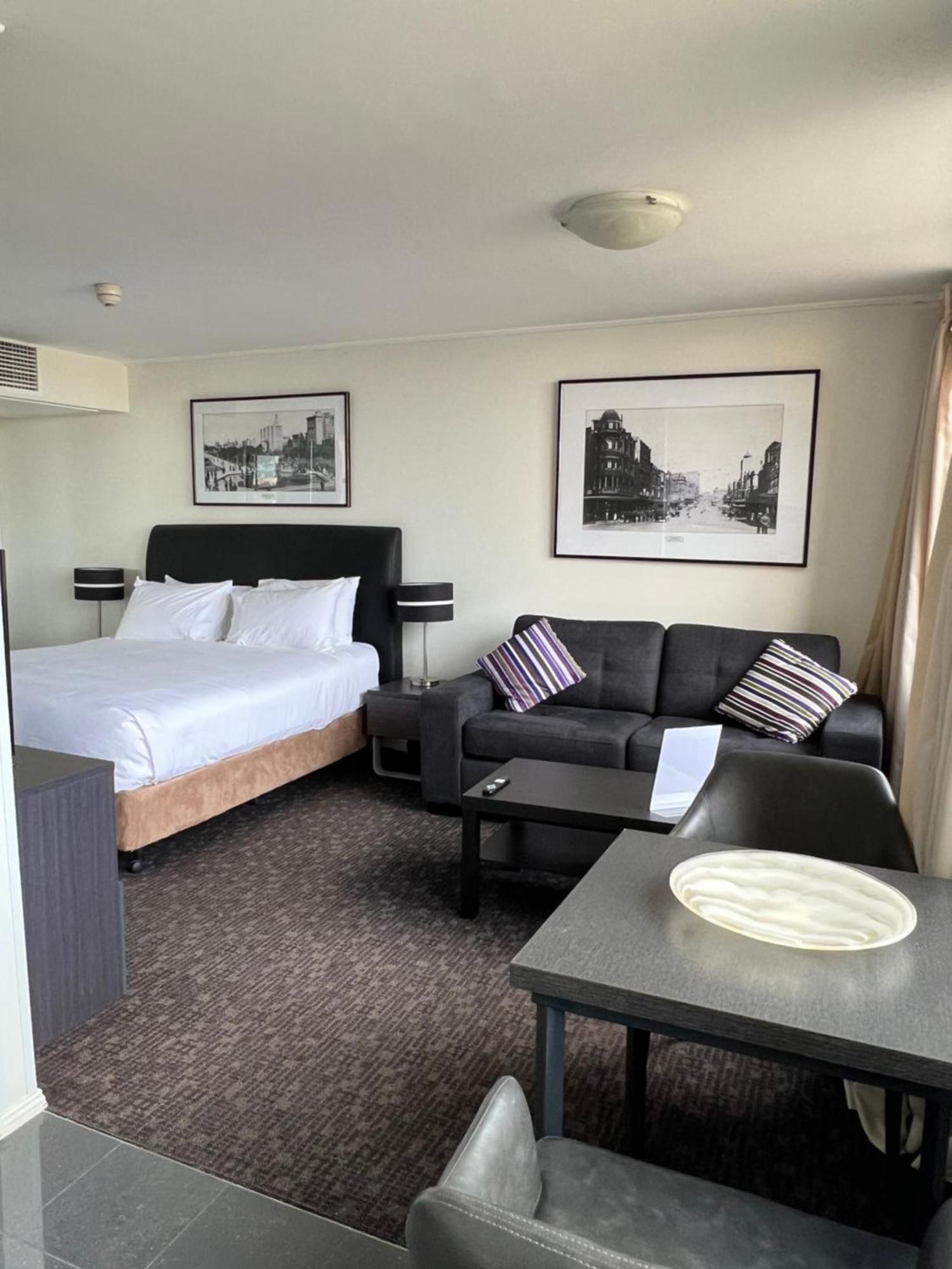 Prestige Hyde Park Studio * Sydney
