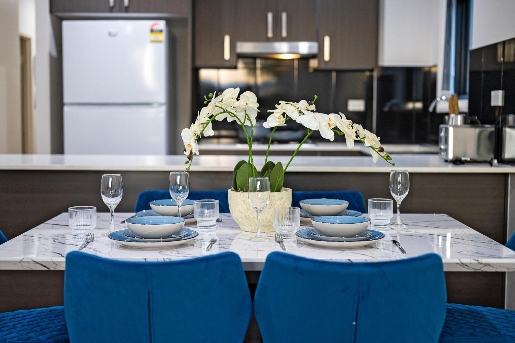 Parramatta New 2bedroom Close To Trainshoping Apartment Sydney