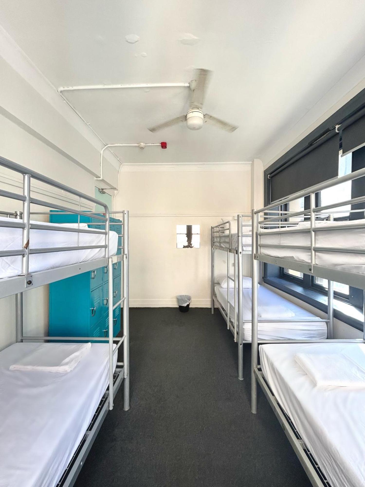 Hostel The Downing *