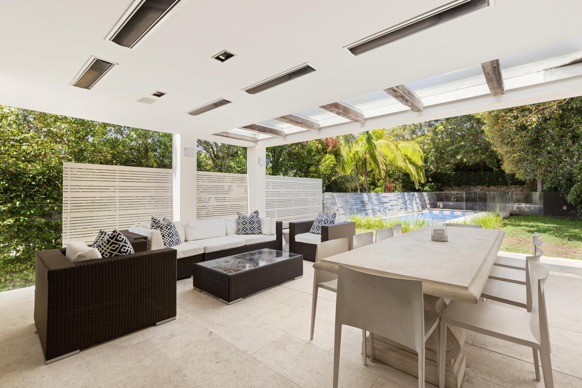 Vaucluse Palms *