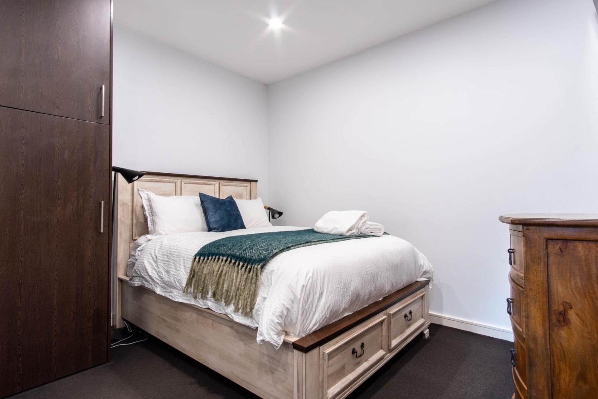 Apartment Eggies Nest -