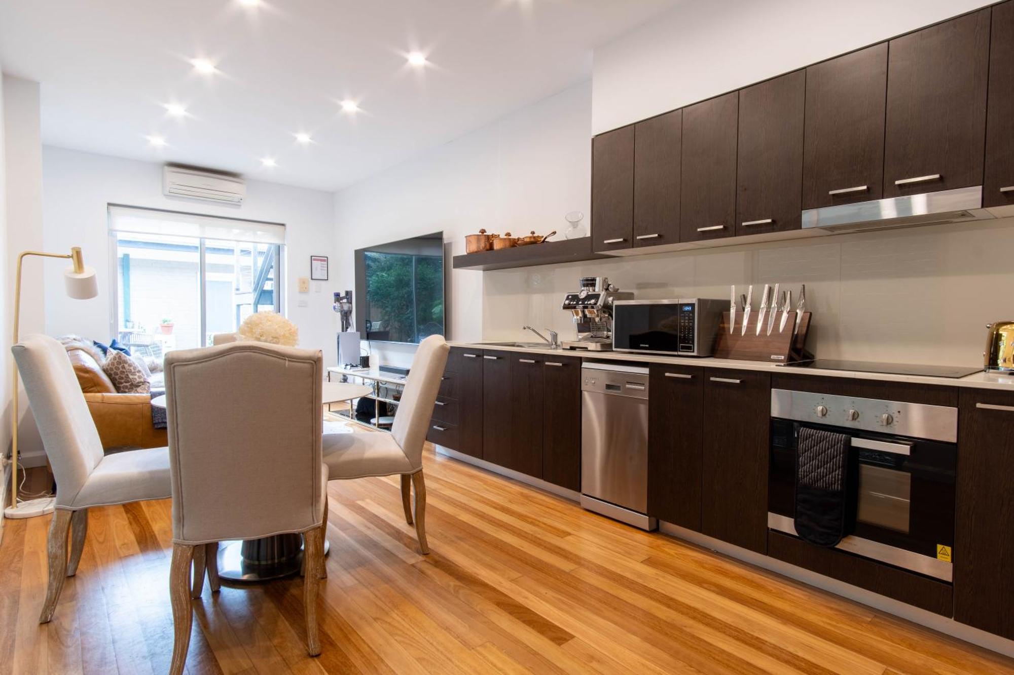 Apartment Eggies Nest - Sydney