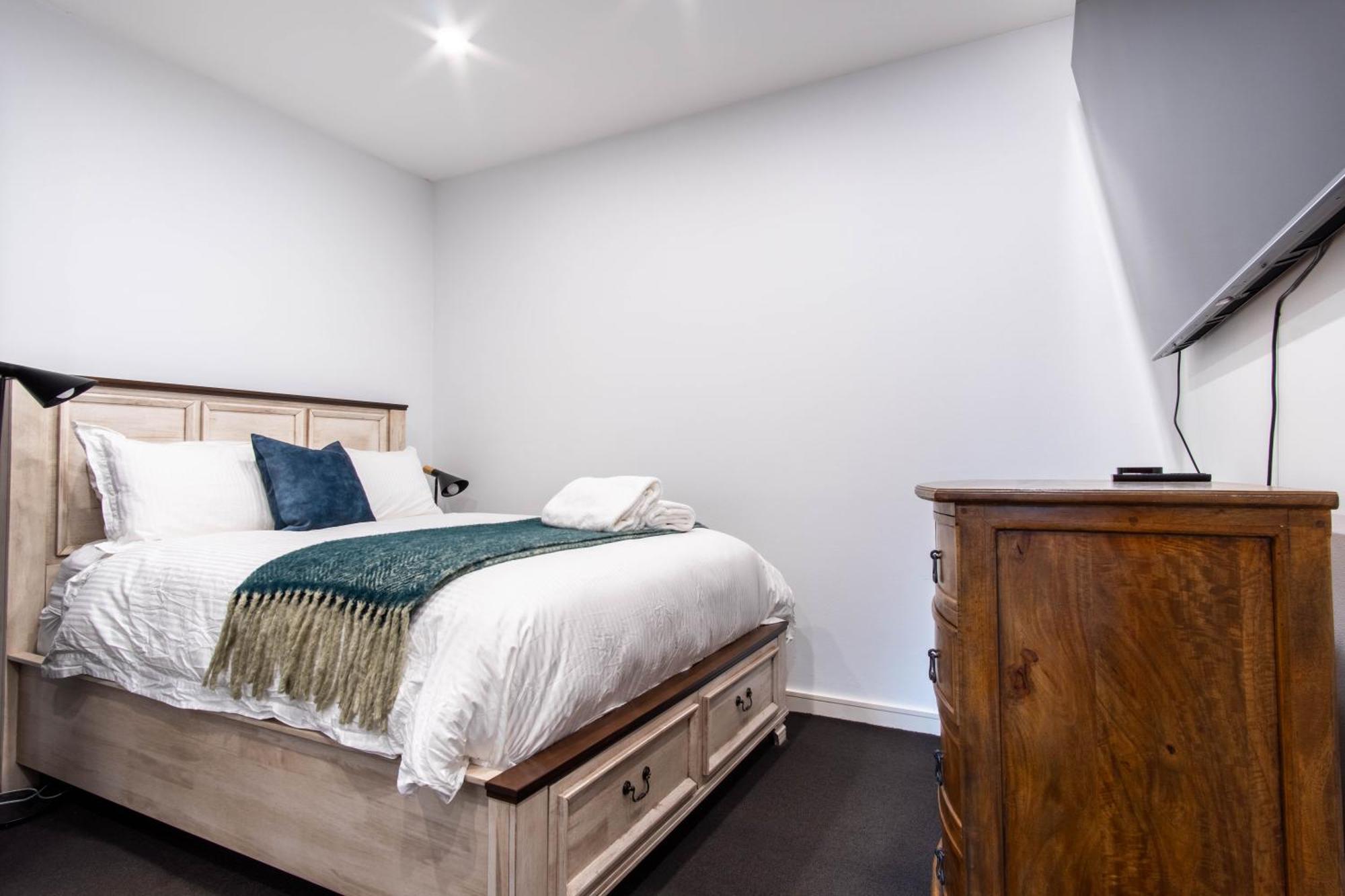 Apartment Eggies Nest -