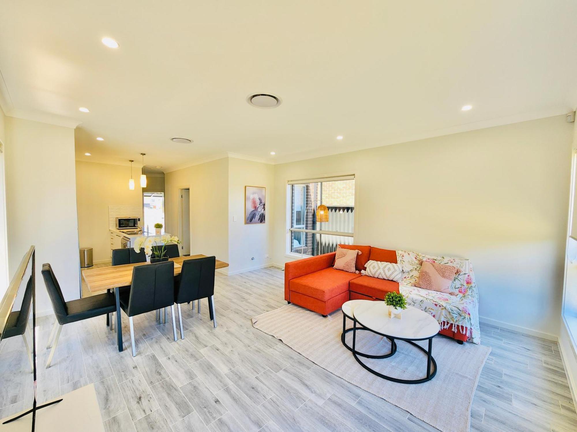 Holiday home Bardia Quiet & Adorable Modern 5 Bedroom House