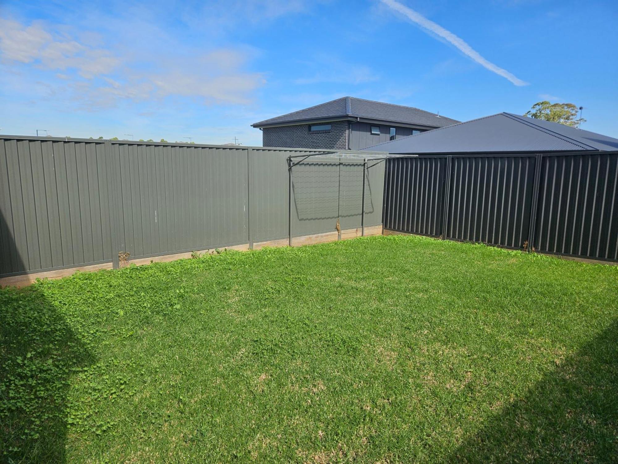 Holiday home Bardia Quiet & Adorable Modern 5 Bedroom House *