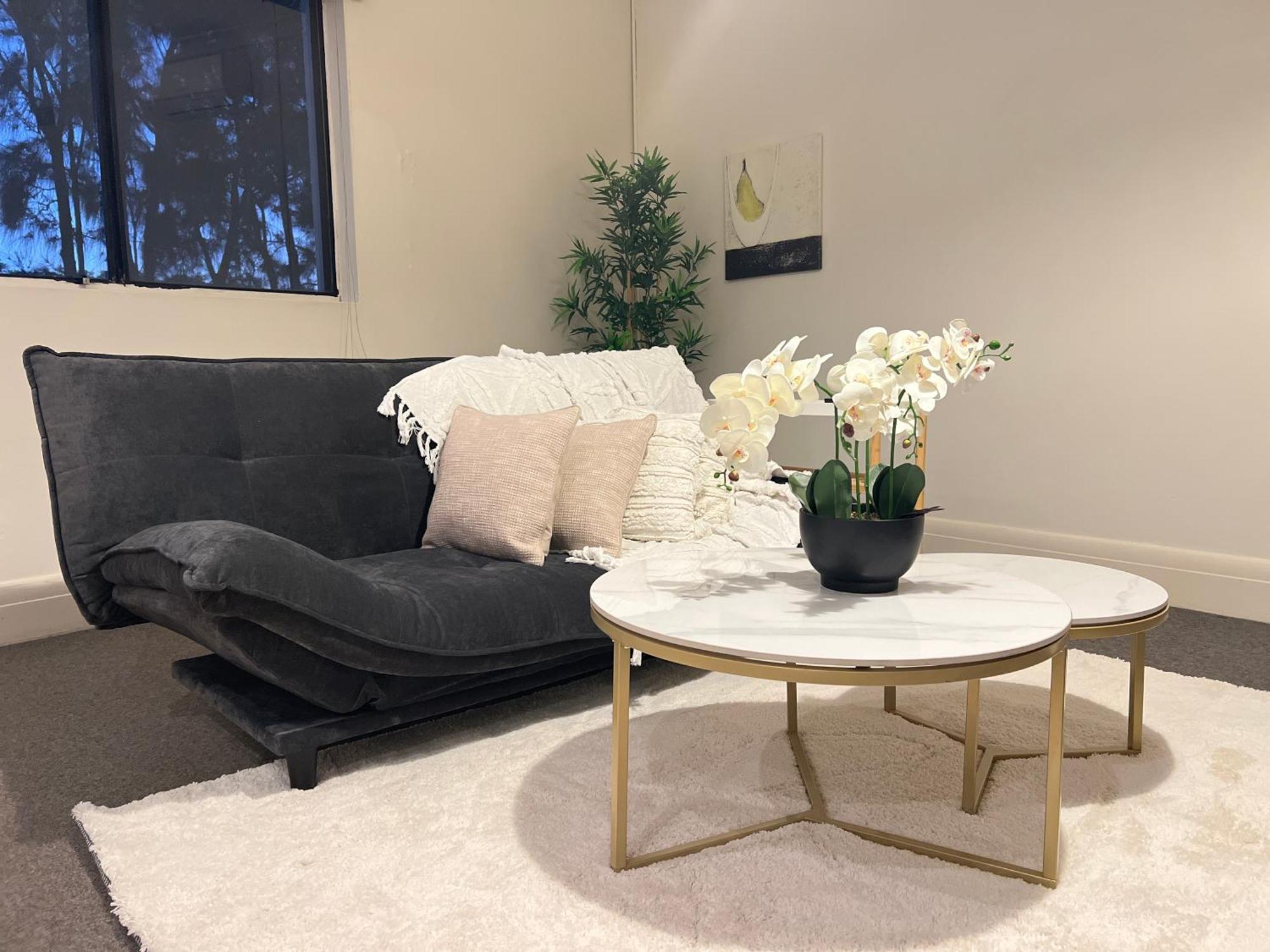 Apartment Cammeray Above A Trendy Cafe, 2 Free Cupsday *