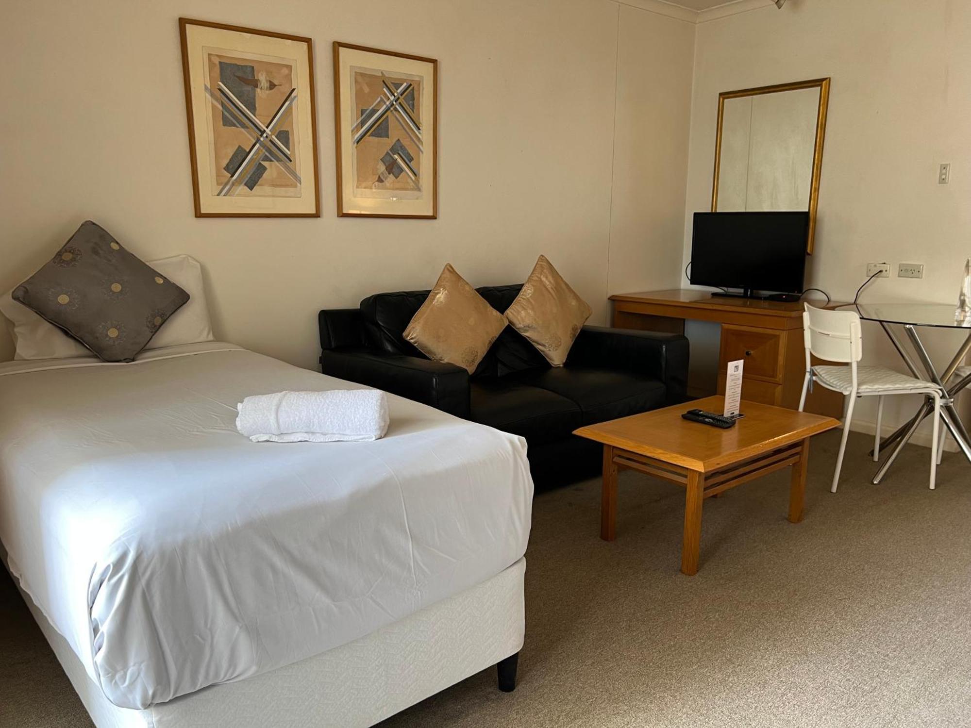 Paxsafe Hyde Park Private Apartment Sydney