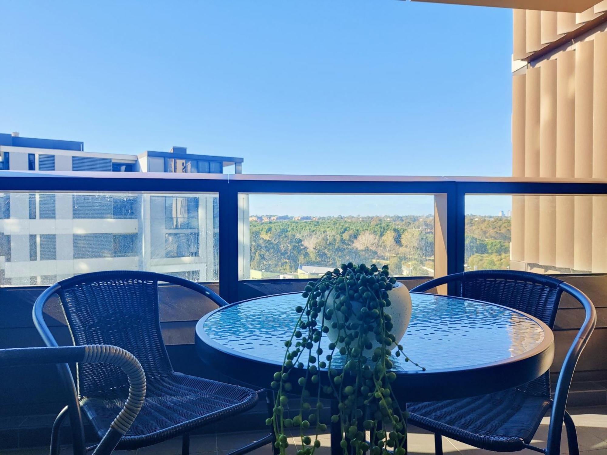 Comfy & Bright 1 Bed Olympic Apartment Sydney