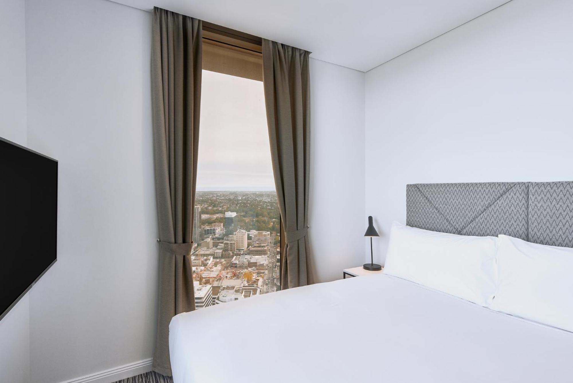 Meriton George Street, Parramatta Sydney