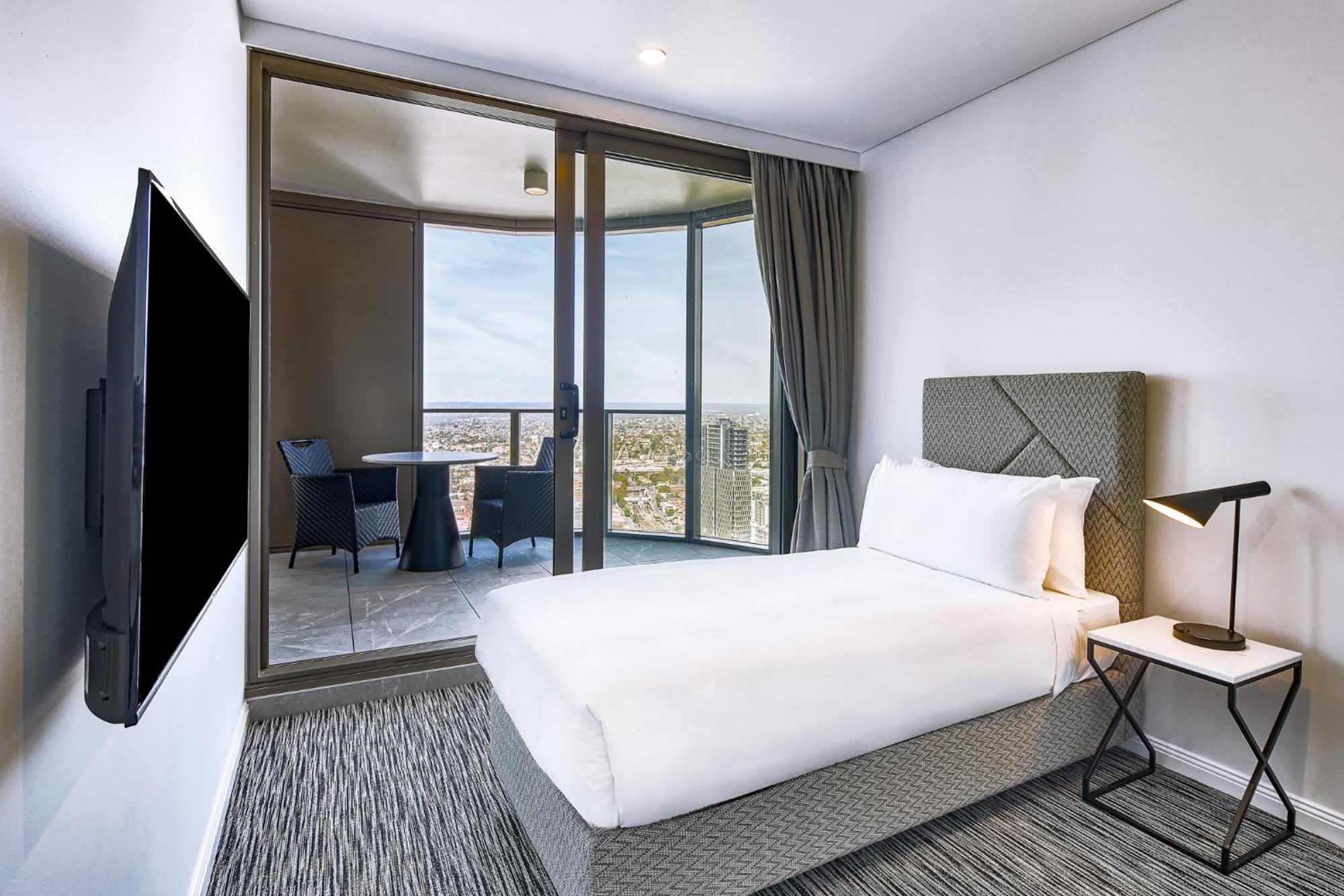 Meriton George Street, Parramatta Sydney