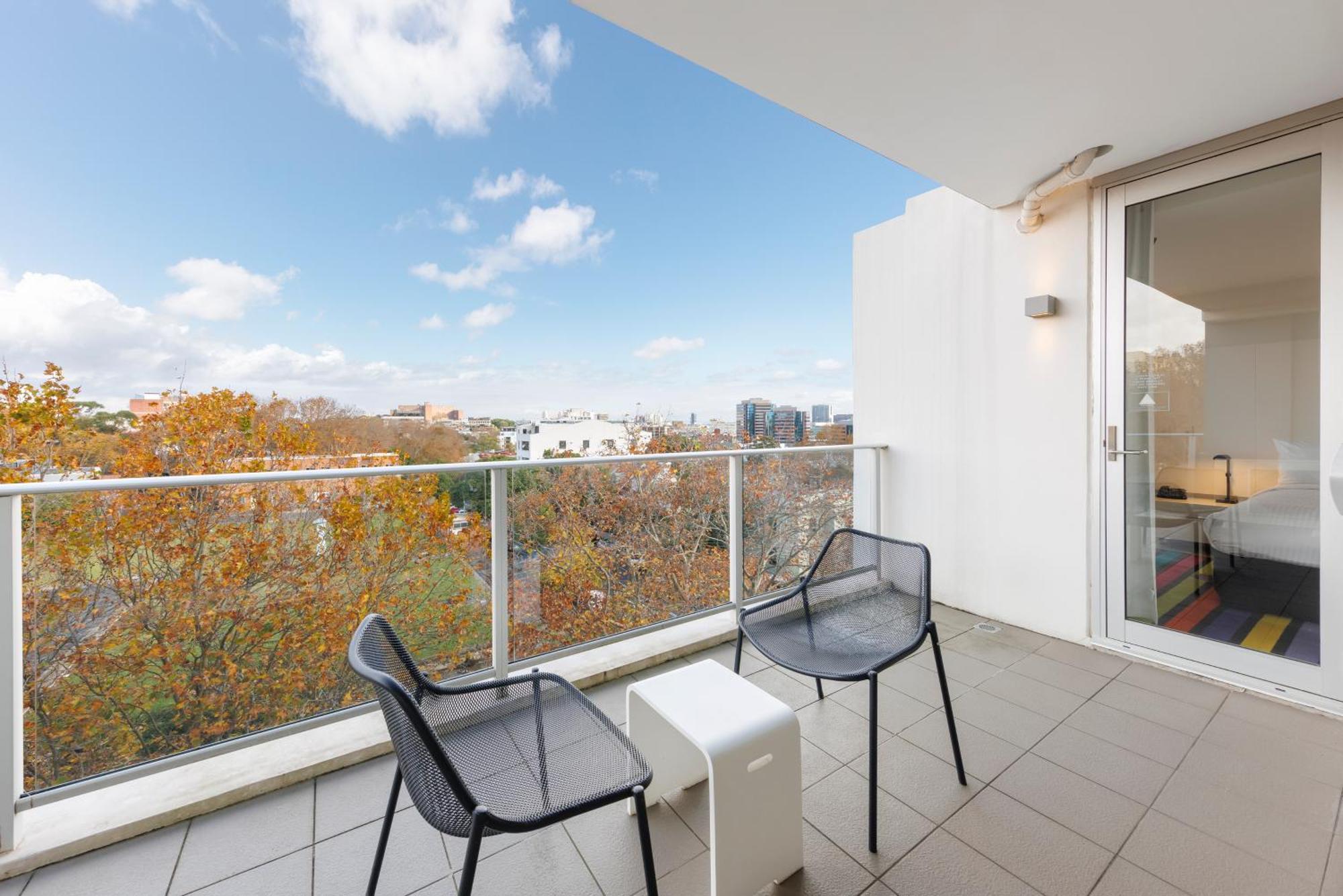 Aparthotel Adge And Residences Sidney