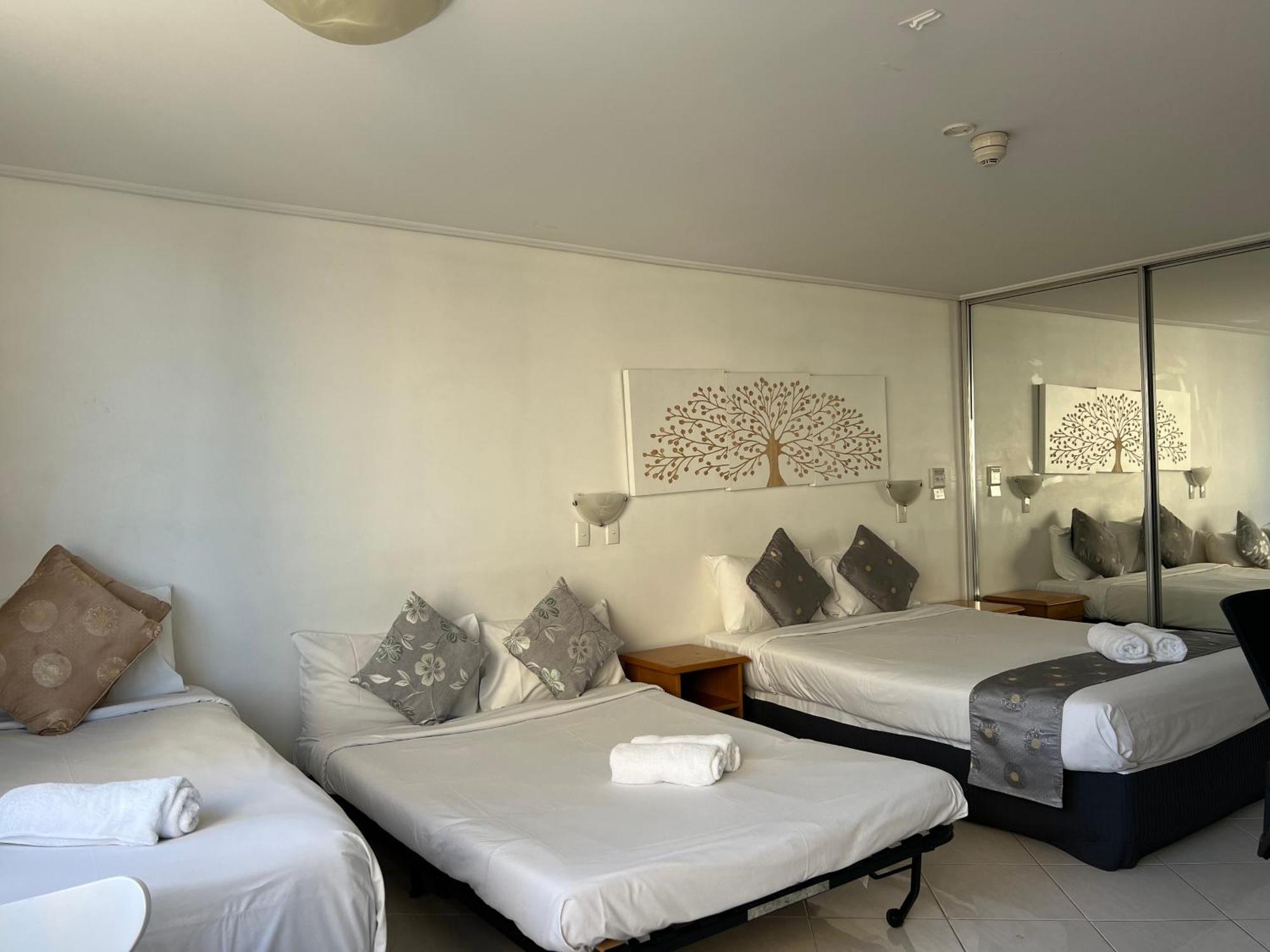Apartment Paxsafe Hyde Park Private Sydney