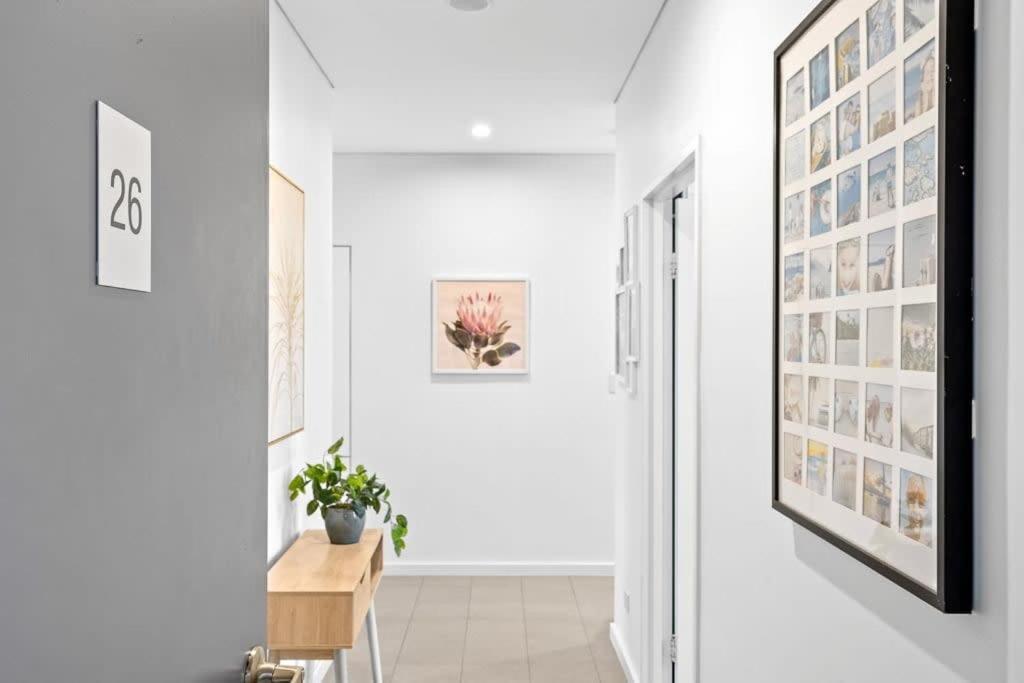Apartment New Modern 2br 2baths In Homebush Sleeps 6 *