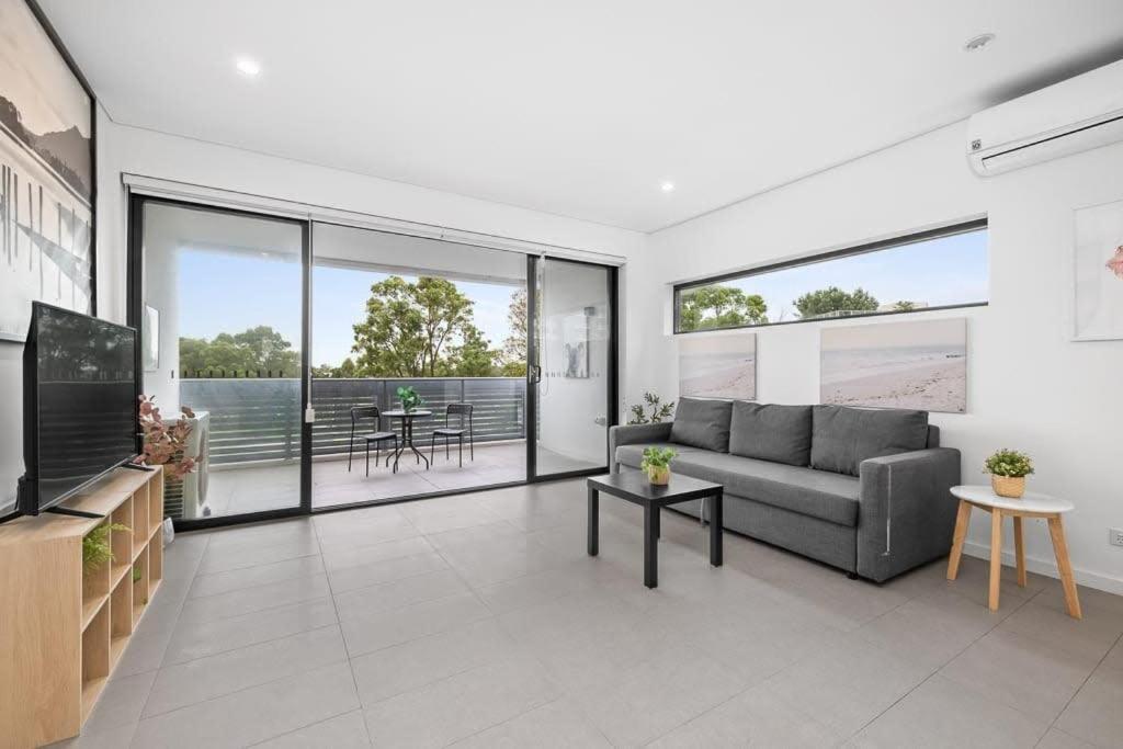 Apartment New Modern 2br 2baths In Homebush Sleeps 6 Sydney